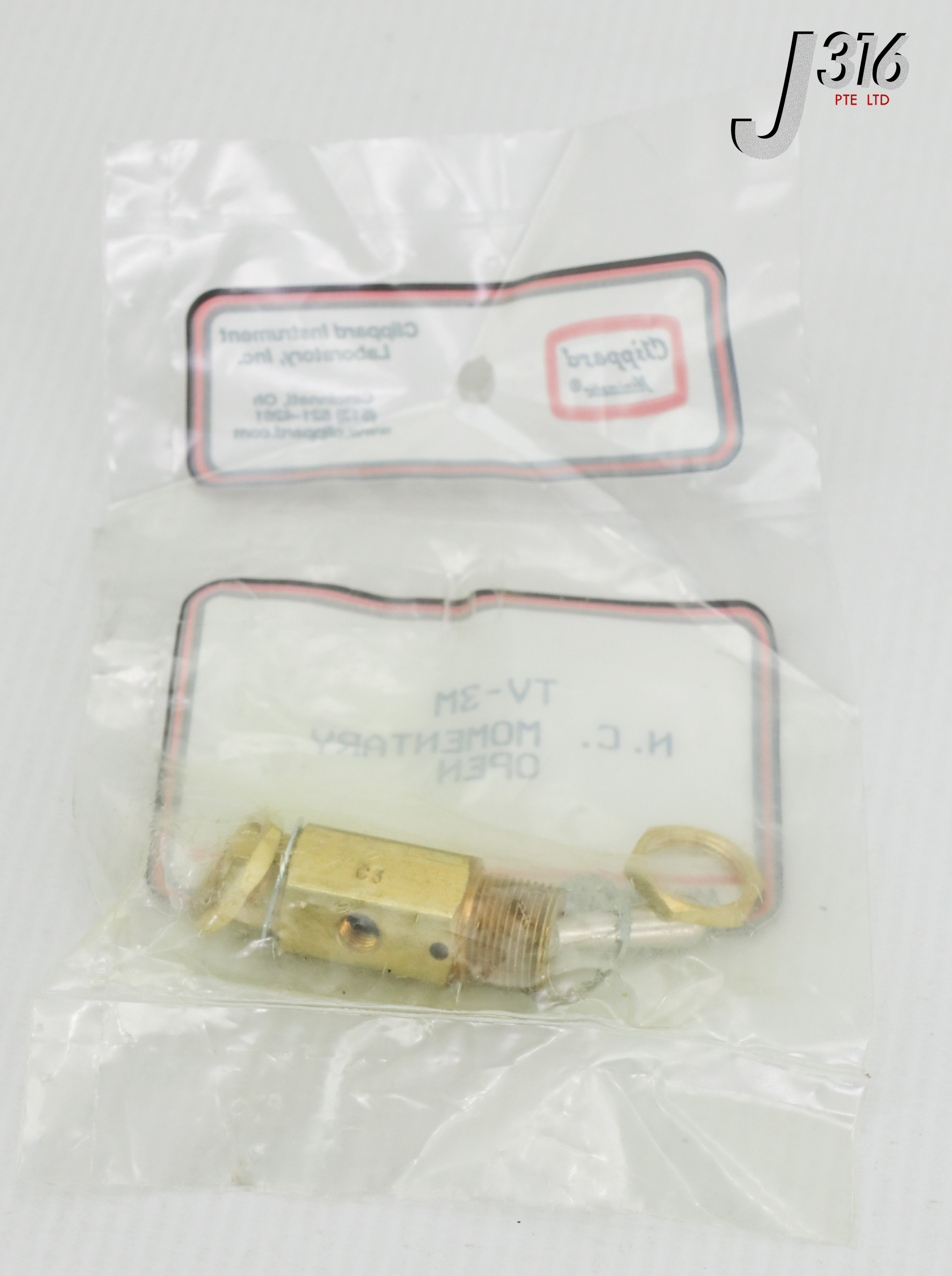 24268 CLIPPARD 3-WAY TOGGLE VLV, N-C, MOMENTARY OPEN TOGGLE (NEW
